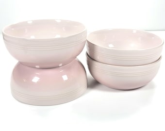Le Creuset Stoneware San Francisco Coupe Soup / Cereal Bowls Set of 4 NWT  ~ SHELL PINK