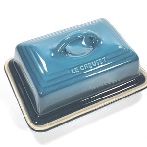 Le Creuset Stoneware UK English Butter Dish with Lid ~ DEEP TEAL