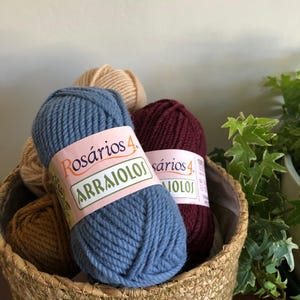 Pure New Wool Yarn - Knitting Crochet Tapestry Arraiolos Needle Punch Weaving Portuguese Wool Anti Moth Treatment - 50g / 51m ball