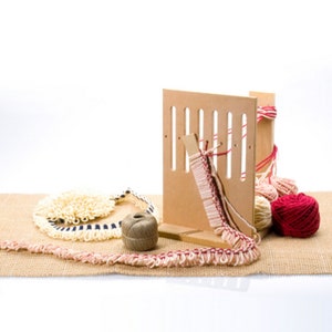 Wooden Loom for Fringe for Tapestry Rugs, Cushions, Panels - Make your Own Fringe for Arraiolos Tapestry - Franja de Arraiolos - DIY