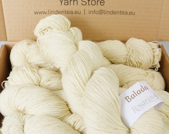 Undyed Merino Wool Silk Yarn 4 ply DK White Yarn to Dye - Knitting Dyeing Wool - Raw Wool for Hand Dye100g / 280mt hanks