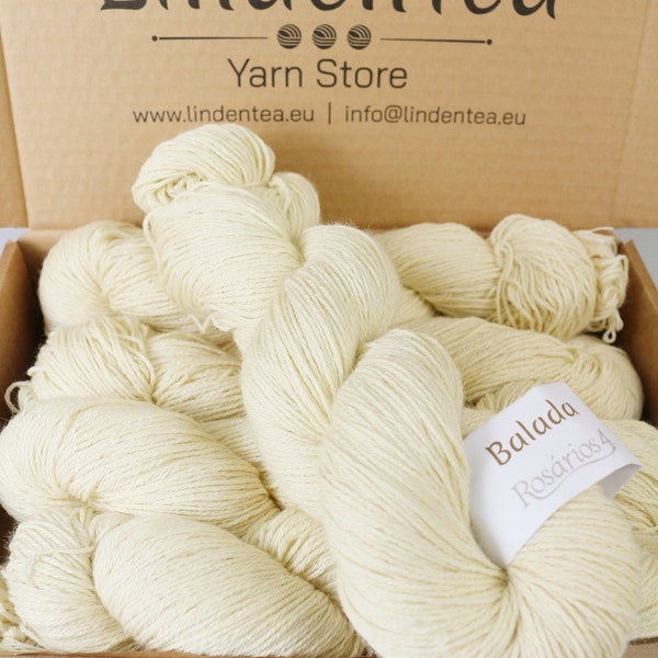 Undyed Merino Wool Silk Yarn 4 ply DK White Yarn to Dye - Knitting Dyeing Wool - Raw Wool for Hand Dye100g / 280mt hanks