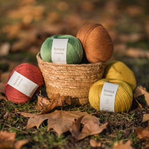 100% Bamboo Viscose Yarn - Natural Yarn Knitting & Crochet - Lace Sport Weight Summer Cool Yarn 100g / 350m - Caravela from Rosários 4