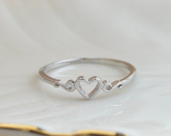 Heart Ring, Love Ring, Open Heart Ring, Chic Heart Ring, silver stacking ring, gift for her, minimalist heart ring