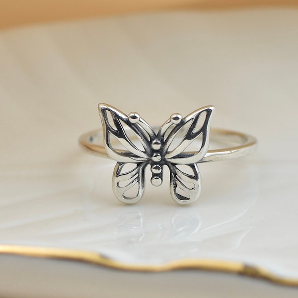 Silver Butterfly Ring, for her silver ring, silver rings, statement butterfly ring, pinky ring silver, thumb trendy ring
