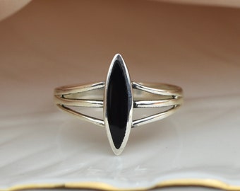Black Onyx Sterling Silver Ring, black stone ring, thumb ring for women, gifts for her, sterling silver rings, stackable rings, silver rings