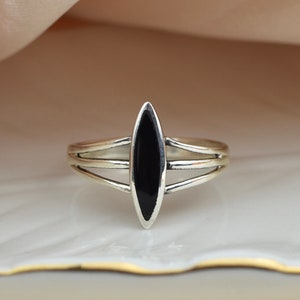 Black Onyx Sterling Silver Ring, black stone ring, thumb ring for women, gifts for her, sterling silver rings, stackable rings, silver rings