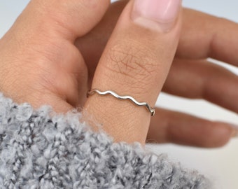 Petite Stackable Silver Ring, thumb rings for women, sterling silver rings, wavy thumb ring, silver rings, stacking ring, midi ring, dainty