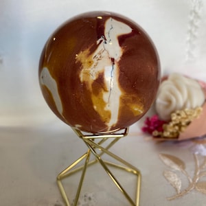 Mookaite fire lightening  sphere multi colour mookaite jasper *healing * grounding * powerful * root chakra * creativity * heart detail