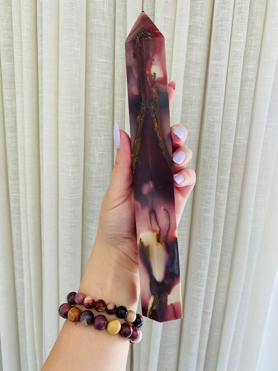 Mookaite Jasper Tower: Dendritic Inclusions, Pastel Colors (700g