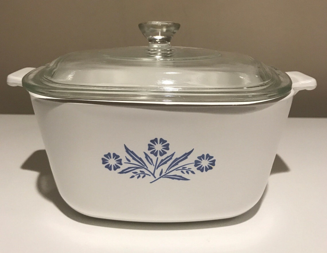 CORNING WARE Cornflower Blue 1 3/4 Quart Casserole with Lid Etsy