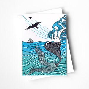 Une carte de sirène brise de mer - à partir d'une conception originale de linogravure, carte de voeux imprimée numériquement. Fille mystique. Fille magique - Blank Inside