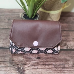 Geldbeutel Portemonnaie Blumenmuster vegan Geldbörse braun rosa gemustert unisex