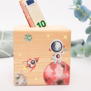 Astronaut money box, money box with wave, money box with lock, children&#39;s money box, christening gift / birthday gift for child