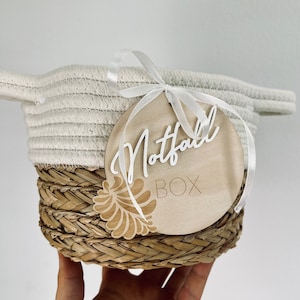 Pendant for emergency box for wedding, emergency basket, emergency box boho, emergency pendant, wedding decoration, basket for hygiene products