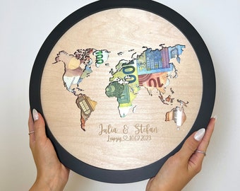 Personalized gift idea: World map money gift for weddings or birthdays / World map wedding / travel with round picture frame