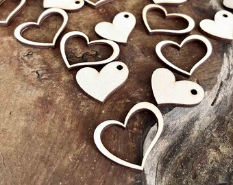 Verspreide decoratie harten cadeaulabels, strooidecoratie voor bruiloft, geschenklabel hart, hartverstrooiingsdecoratie, bruiloft decoratie idee