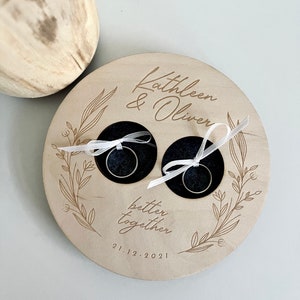 Almofada de anel com gravura/almofada de anel de madeira/armazenamento para alianças/almofada de aliança com data e nome/caixa de anel para alianças de casamento