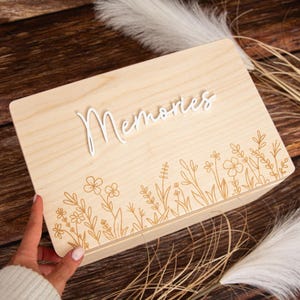 Memory box Memories with floral pattern / memory box for birth, gift for baptism or birth, box with flower meadow