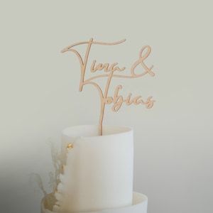 Cake topper couple with names for wedding cake // Valentine's Day