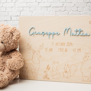 Caja de recuerdos para bebé / caja de recuerdos de nacimiento, regalo para un bautizo o nacimiento, caja con nombre y fechas de nacimiento con animales del bosque