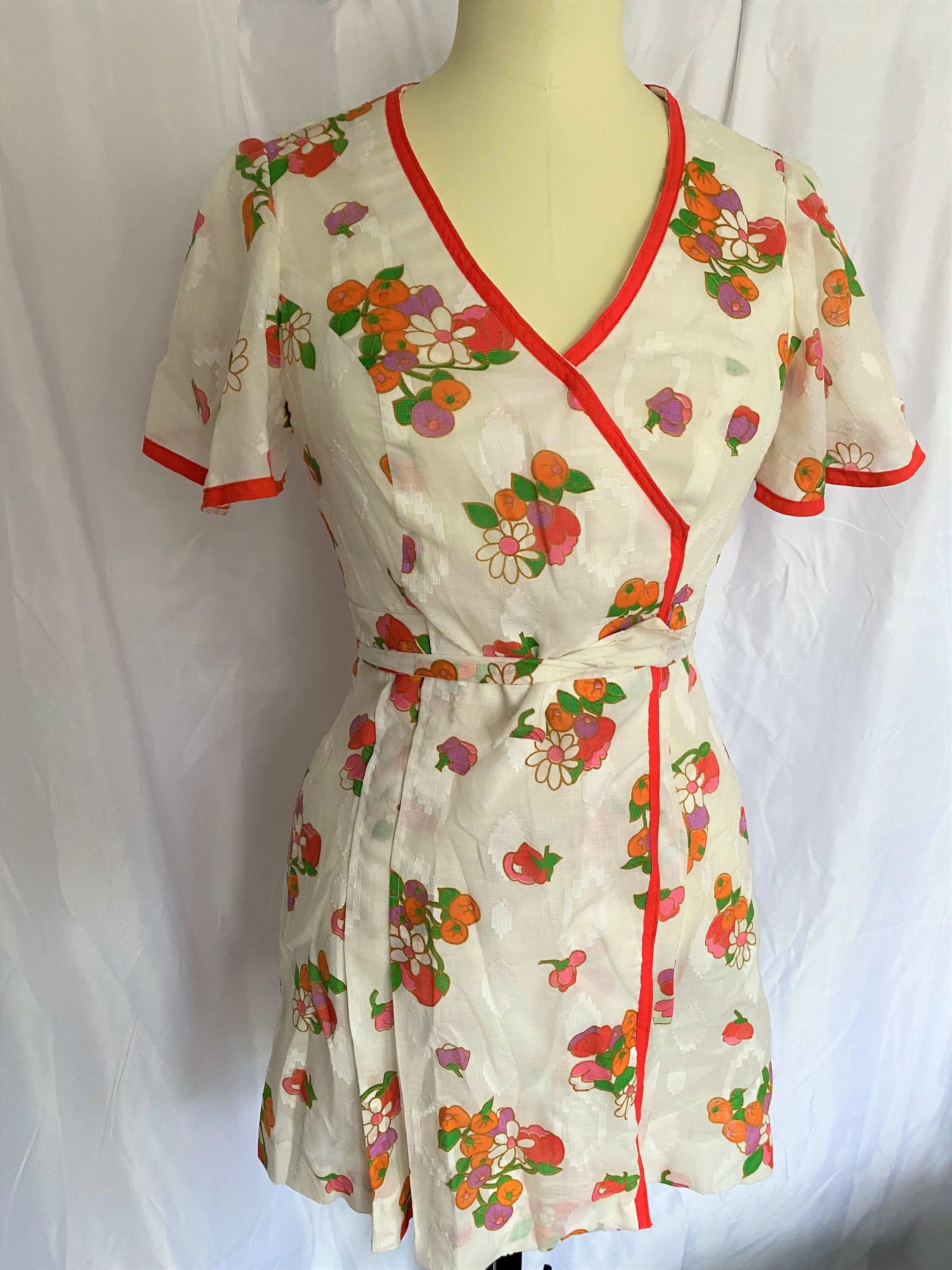 Vintage 70s Mini Wrap Dress With Flower 