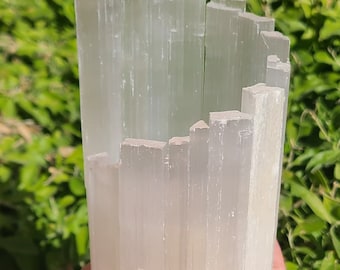 Selenite Spiral Candle Holder: Purifying Crystal Decor