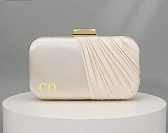 Personalised Cream Satin Box Clutch with Chain – Bridesmaid Wedding Gift, Elegant Formal Party Bag, Bridal Party Handbag, Gift For Her