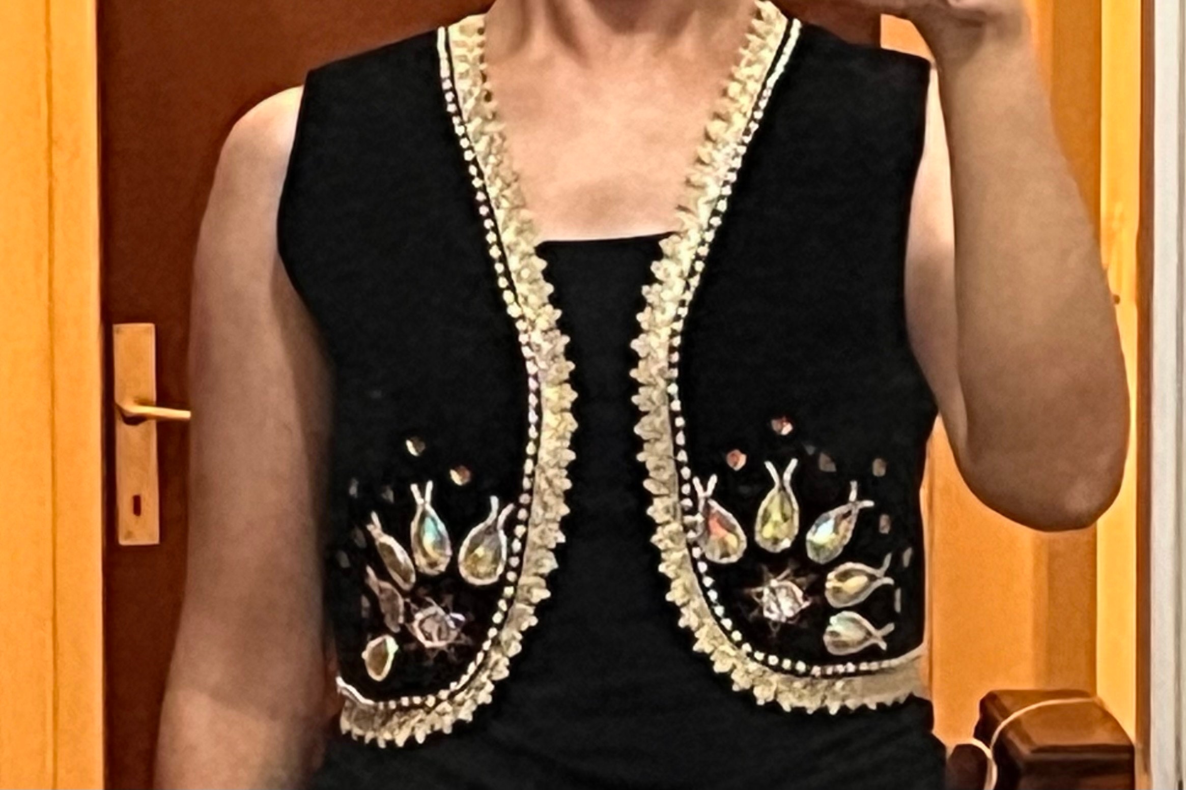 刺繍入り女性用ベスト：伝統的な祭りの衣装 - Etsy 日本