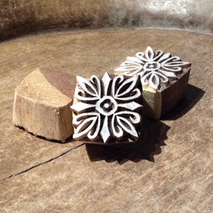 Geometric Flower Wood Block for Printing, Hand Carved Indian Stamp