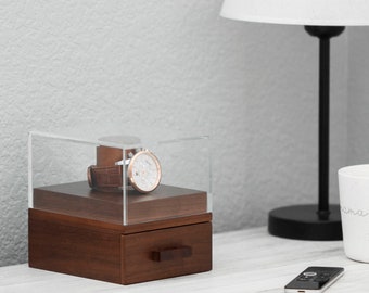single watch display case