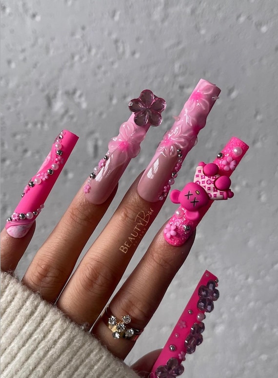 HONEY | Pink Press On Nails | 3D Flower Nails | Pearl Nails | Luxe Nails