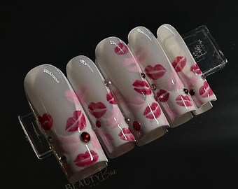 Uñas postizas con beso de lápiz labial / Uñas cuadradas 3XL para San Valentín