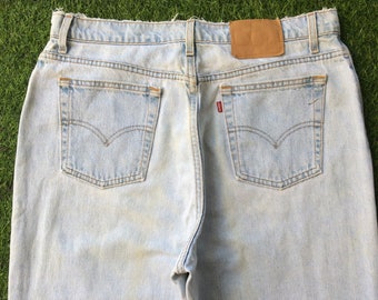 Size 34 Vintage Distressed Levi's 522 Jeans W34 L31 Light Wash Denim Tapered Fit Tapered Leg Jeans Waist 34"