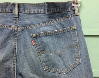 Vintage Levi's 559 Jeans W37 L34, Distressed Light Wash Denim