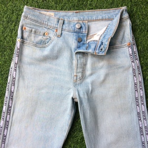 Levis jeans side stripe 2025