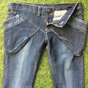 Size 25 Japanese Skinny Jeans W29 L29 Low Rise Dark Blue Ankle Zipper Tapered Leg Denim Jeans, Waist up to 29&quot;