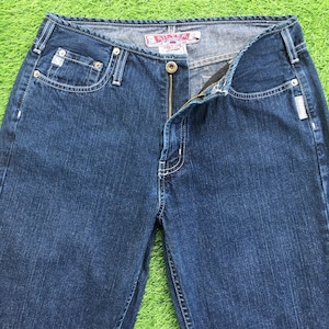 Size 30 Silver Jeans No Waist Flare Jeans W30 L31 Vintage 2000s Relaxed Denim Wide Leg Bootcut Jean, Waist 30&quot;