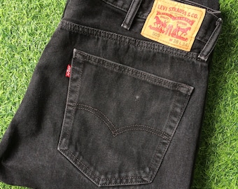 Size 38 Vintage Distressed Levis 505 Plus Size Black Wash Size 38 Vintage Distressed Levis 505 Plus Size Black Wash