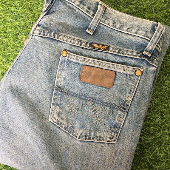 Size 35 Vintage Wrangler Western Distressed Dirty Jeans W35