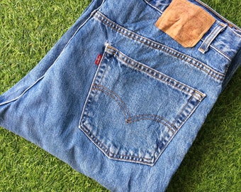 Tamaño 38 Vintage Levi's 550 Blue Jeans - Levi's High Cintura Jeans - Afligido - Boyfriend Mom Jeans - 2XL, 38X32