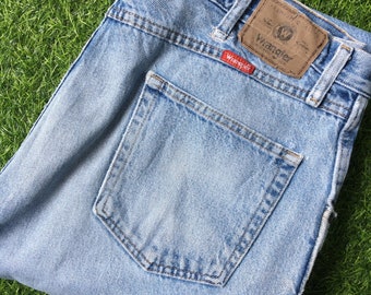 Vintage Wrangler Western Jeans, Light Wash Distressed Denim (W38 L34)
