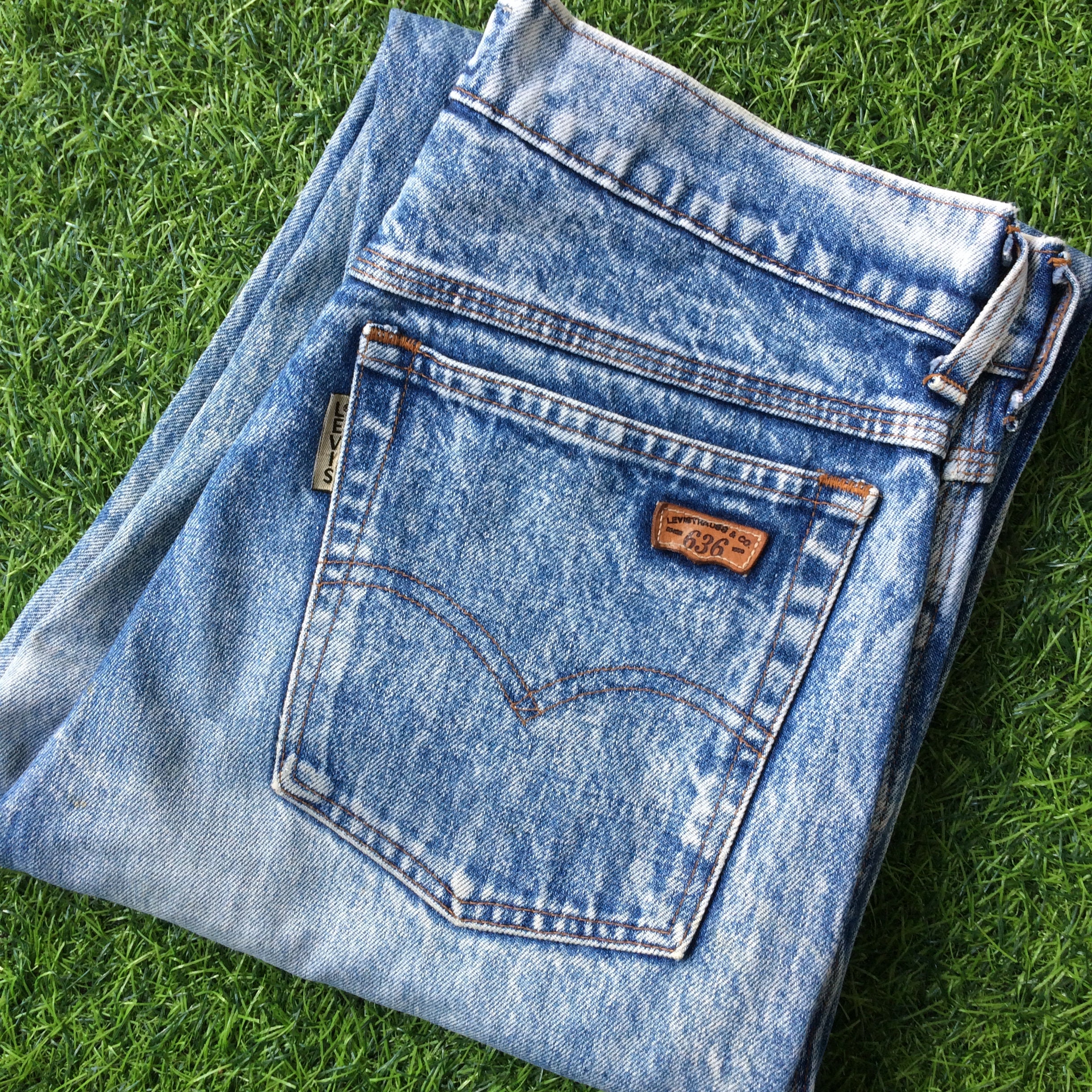 Size 29 Vintage Distressed Levis 636 Acid Wash Jeans W29 L28