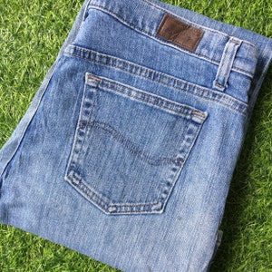 Size 33 Vintage Distressed Lee Jeans Faded Light Wash W33 L30 Stretch Denim Classic Mom Relaxed Straight Leg Jeans Waist 33"