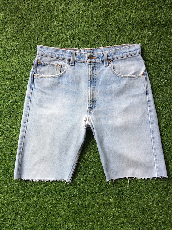 Size 33 Vintage Levis 505 Cutoffs Shorts Jeans Hi… - image 1
