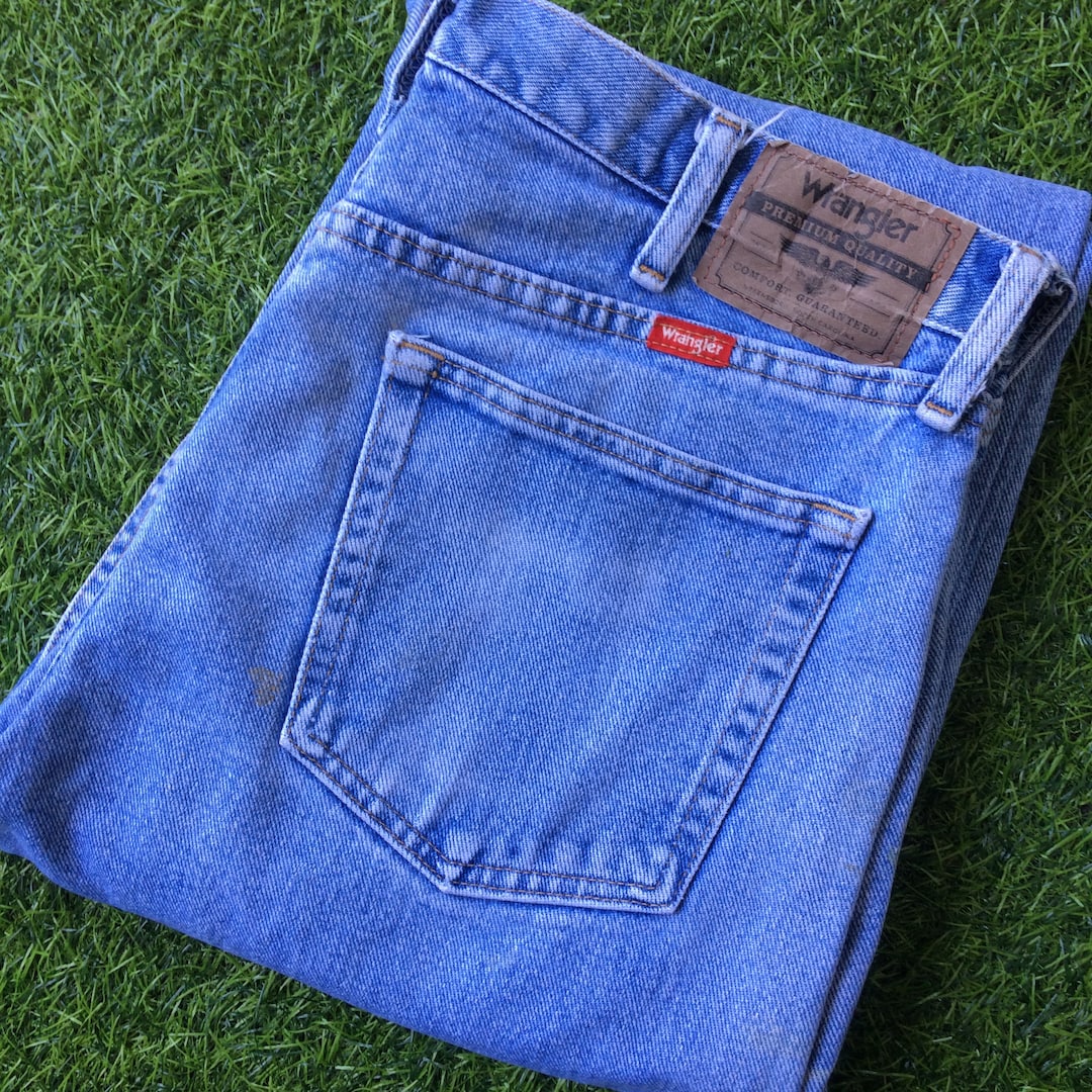 Size 33 Vintage Y2k's Wrangler Western Distressed Painted Jeans