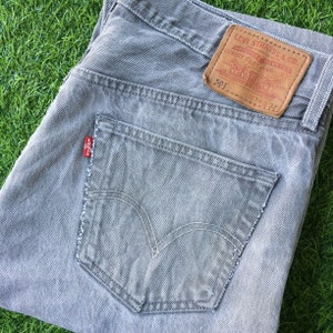 Size 33 Vintage Distressed Levis 501 Jeans Gray Wash W33 L30 Rigid Denim Classic Fit Straight Leg Button Fly Jeans Waist 33"