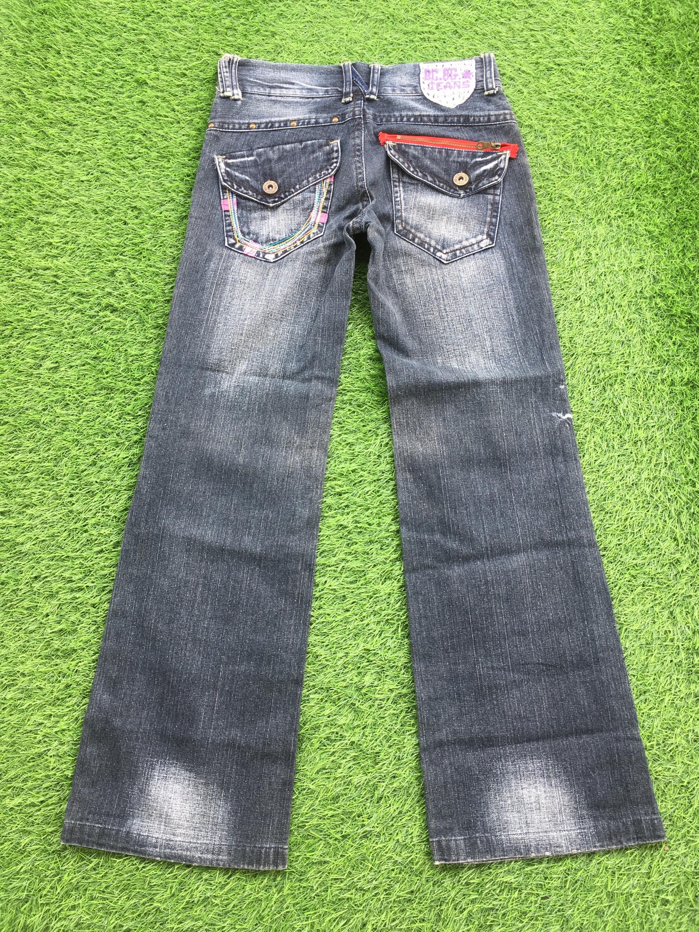 Jean BCBG Max Azria Femme Coupe Botte - Taille 27/29, Longueur 34, Vieilli, Bleu