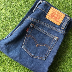 Size 25 Vintage Distressed Levis 517 Jeans W25 L27 Rigid Denim Bootcut Jeans Flare Leg Tiny Small Jeans Waist 25