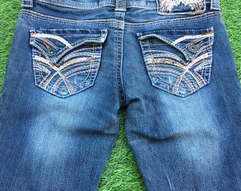 Jeans Y2K Slim Boot taille basse W26 L32 Jean cowgirl orné de perles pour femme